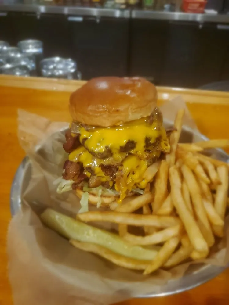 Backwoods 1lb Burger