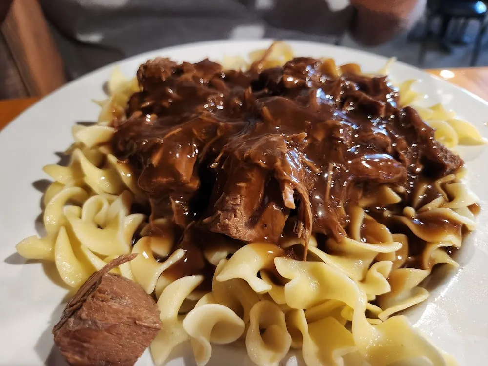 Beef Tip & Noodles