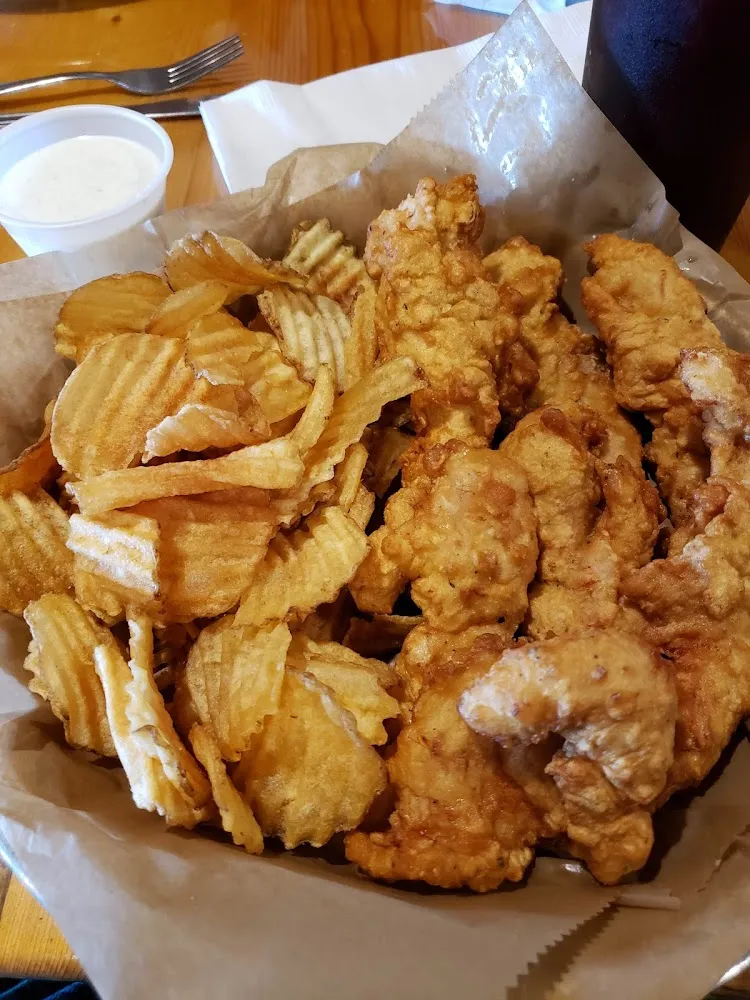 Chicken Tenders w Chips
